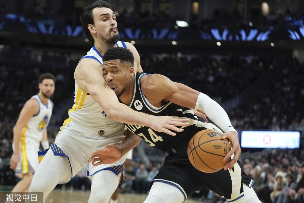 受着巨大的 受着巨大的